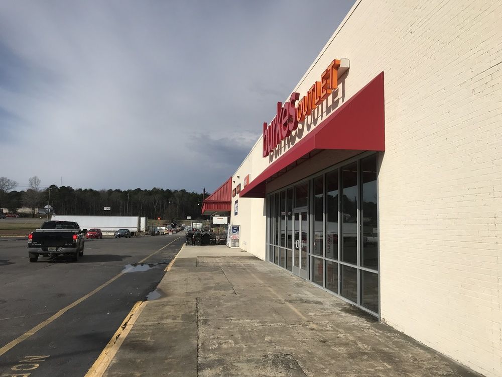 Jasper Plaza: 1200 Highway 78 W, Jasper, AL 35501